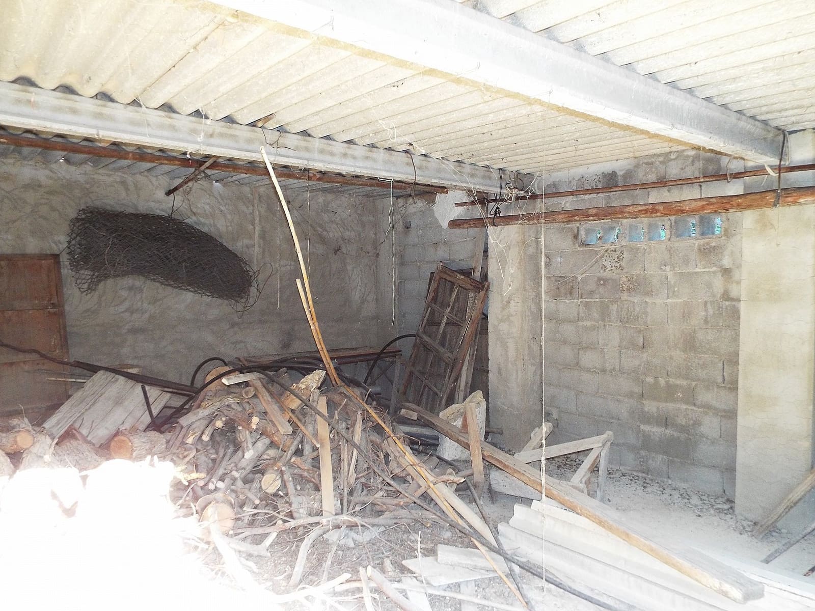 12 slaapkamer Finca/Landhuis te koop in Mahoya met zwembad garage - € 250.000 (Ref: 9764971)