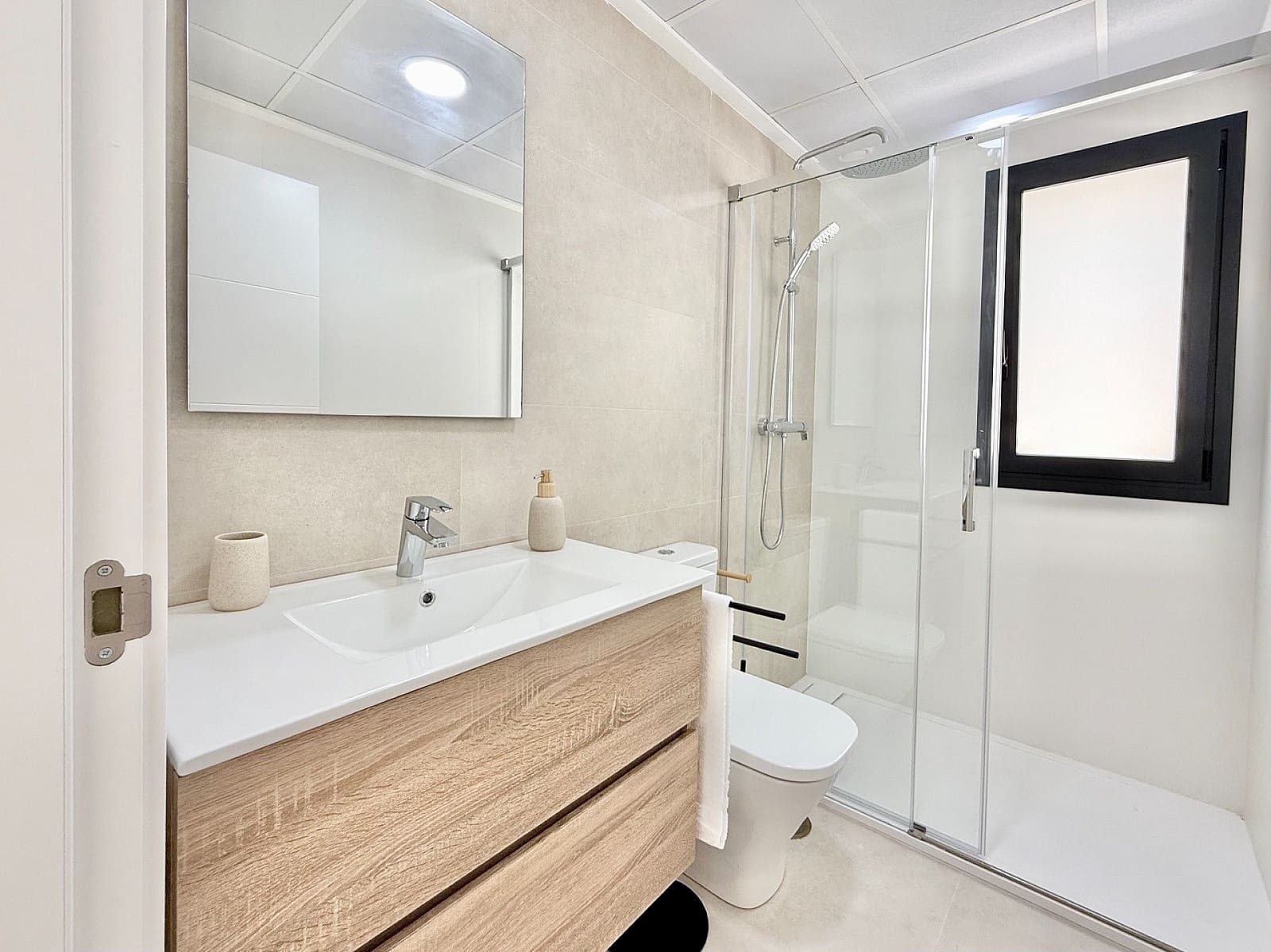 3 sypialnia Willa na sprzedaż w Cox z basenem - 235 000 € (Ref: 9765001)