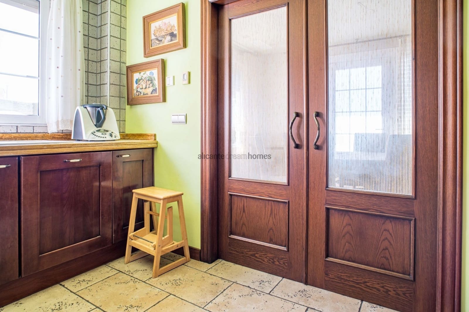 3 sypialnia Willa na sprzedaż w Elda z basenem - 430 000 € (Ref: 9772653)