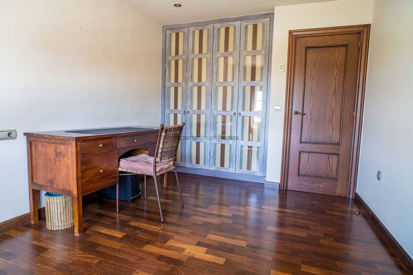 3 sypialnia Willa na sprzedaż w Elda z basenem - 430 000 € (Ref: 9772653)