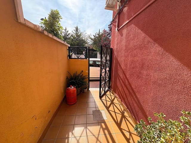 3 slaapkamer Huis te koop in Salinas - € 129.995 (Ref: 9772654)