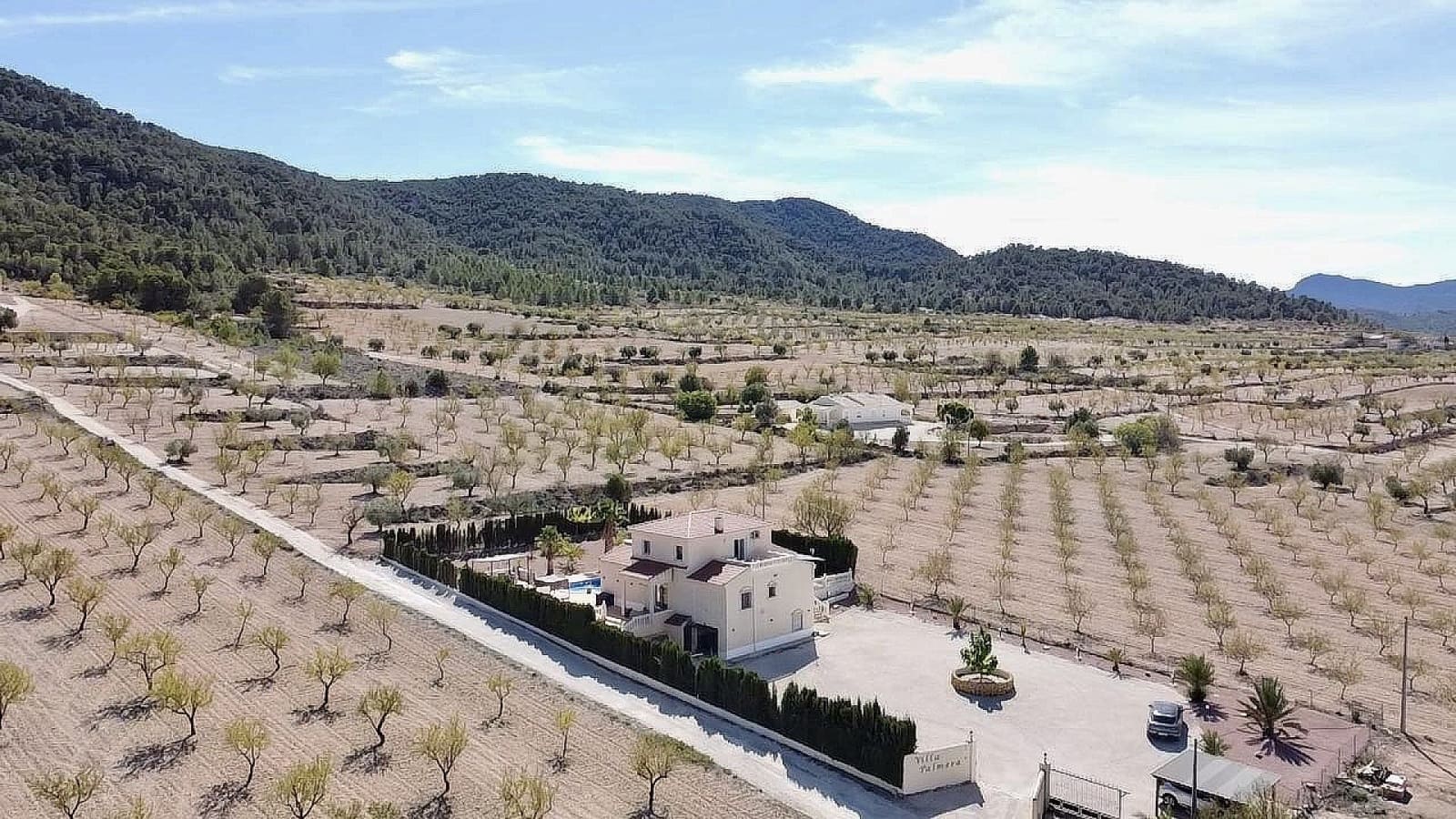 4 slaapkamer Villa te koop in La Zarza met zwembad garage - € 499.000 (Ref: 9772655)