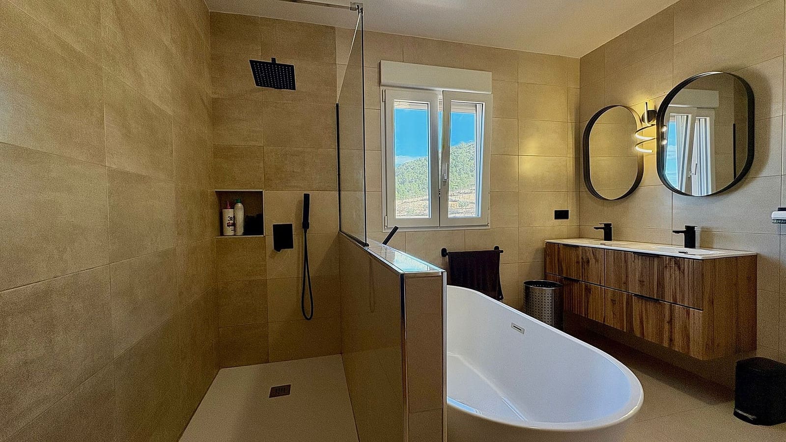 4 slaapkamer Villa te koop in La Zarza met zwembad garage - € 499.000 (Ref: 9772655)