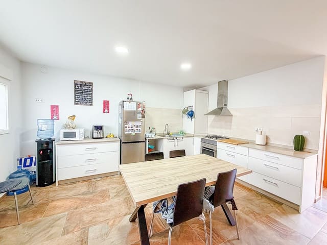 2 camera da letto Casa in vendita in Elda - 126.500 € (Rif: 9780073)