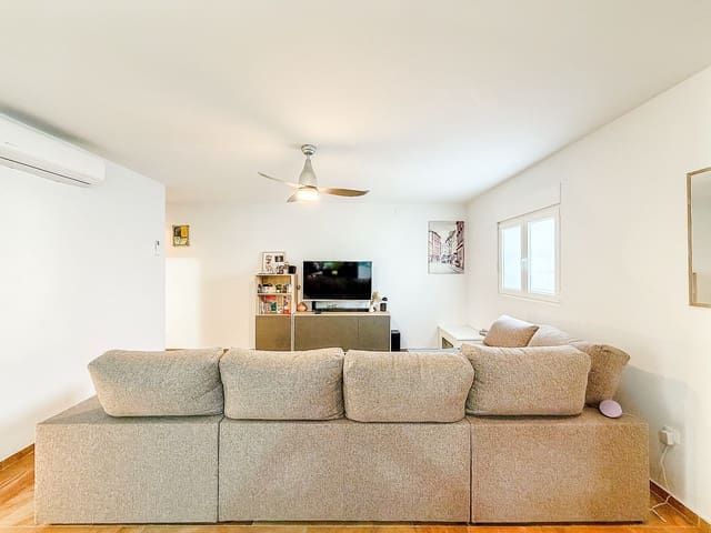 2 camera da letto Casa in vendita in Elda - 126.500 € (Rif: 9780073)