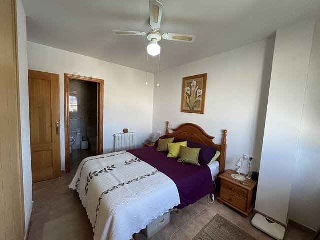 4 soverom Villa til salgs i Castalla med svømmebasseng garasje - € 279 999 (Ref: 9780075)