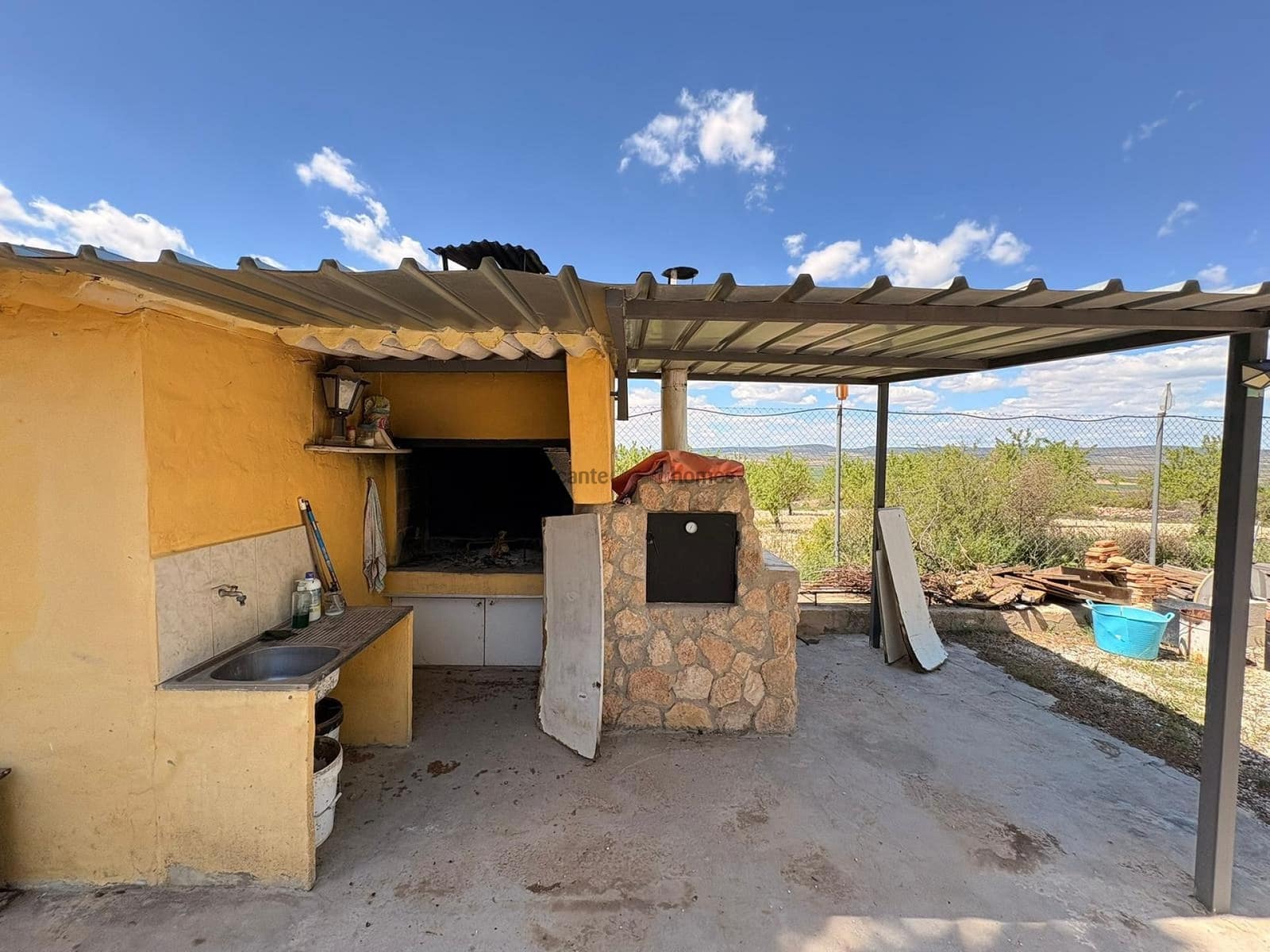 3 soveværelse Villa til salg i Yecla med swimmingpool garage - € 149.995 (Ref: 9782949)