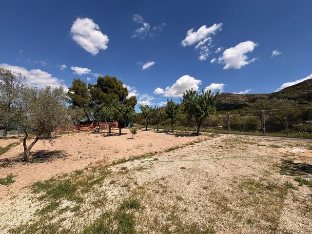 3 soveværelse Villa til salg i Yecla med swimmingpool garage - € 149.995 (Ref: 9782949)