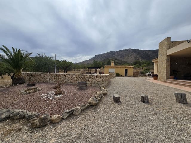 4 quarto Moradia para venda em Salinas com piscina garagem - 315 000 € (Ref: 9783553)