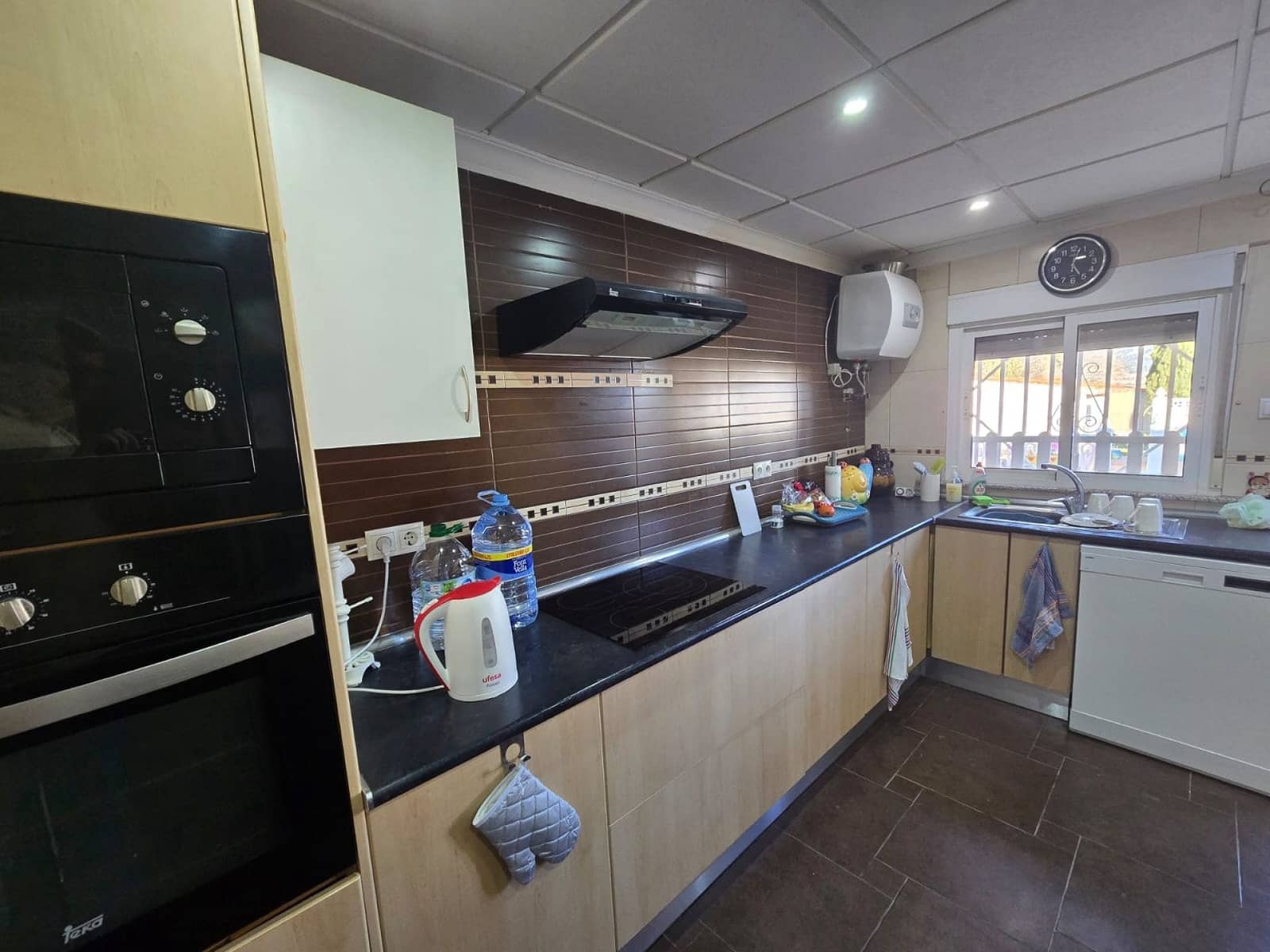 3 makuuhuone Huvila myytävänä paikassa Sax - 249 995 € (Ref: 9788120)