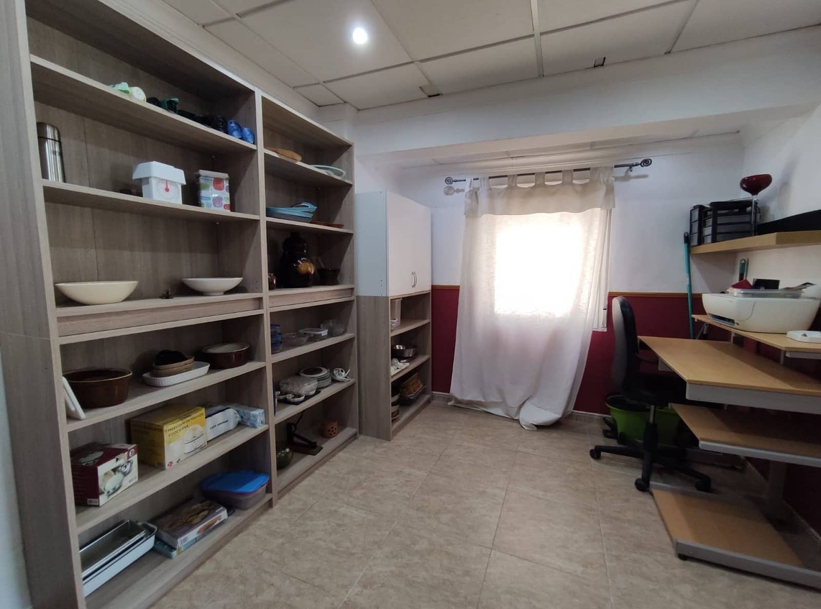 3 bedroom Villa for sale in Sax with pool garage - € 225,000 (Ref: 9788120)