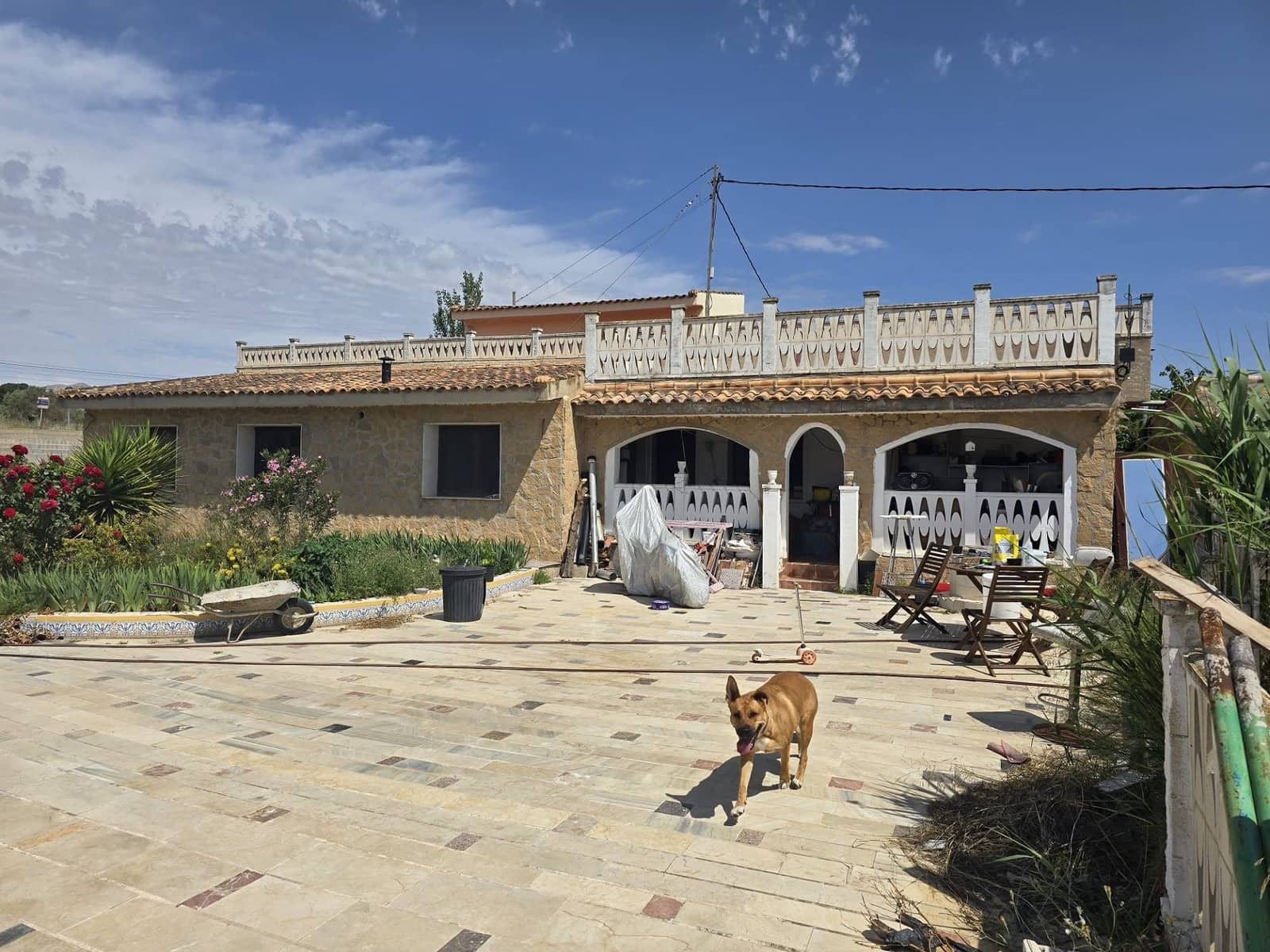 Chalet de 6 habitaciones en Sax en venta con piscina - 275.000 € (Ref: 9788121)