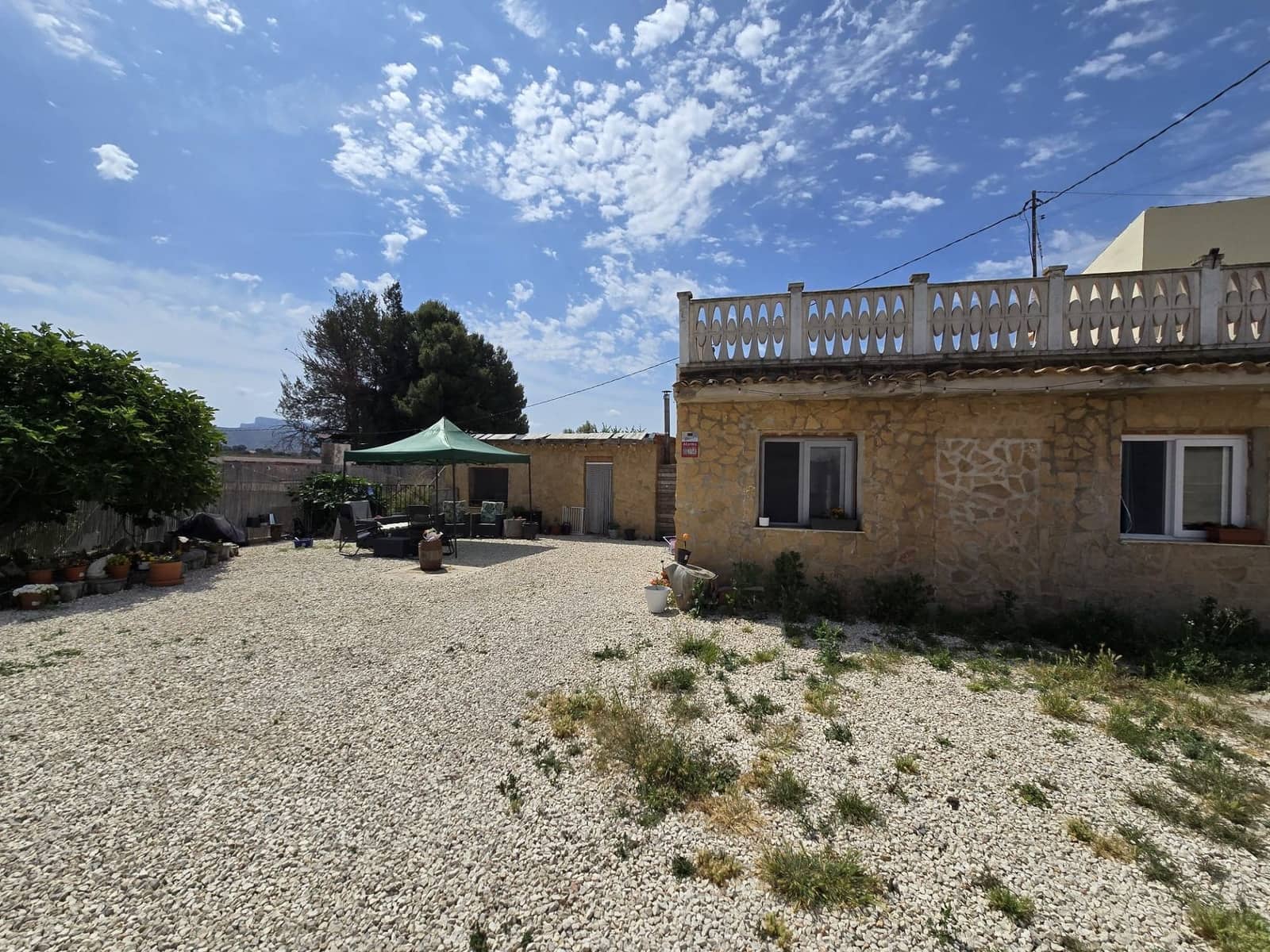 Chalet de 6 habitaciones en Sax en venta con piscina - 275.000 € (Ref: 9788121)