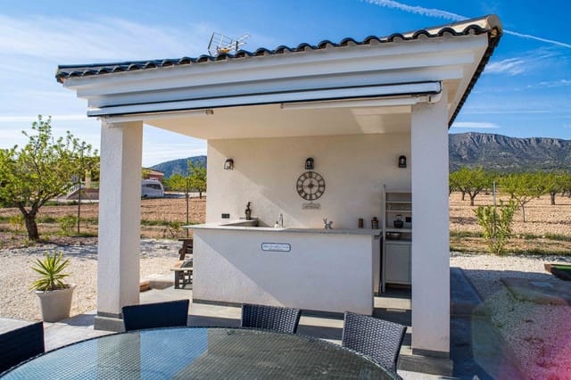 3 soveværelse Villa til salg i Lel, Pinoso med swimmingpool - € 495.000 (Ref: 9790117)