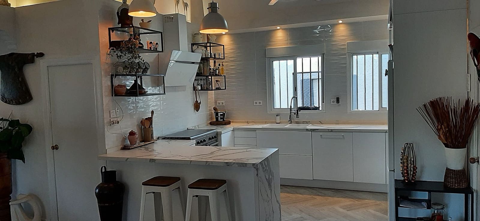 3 soveværelse Villa til salg i Caudete med swimmingpool garage - € 257.000 (Ref: 9790142)