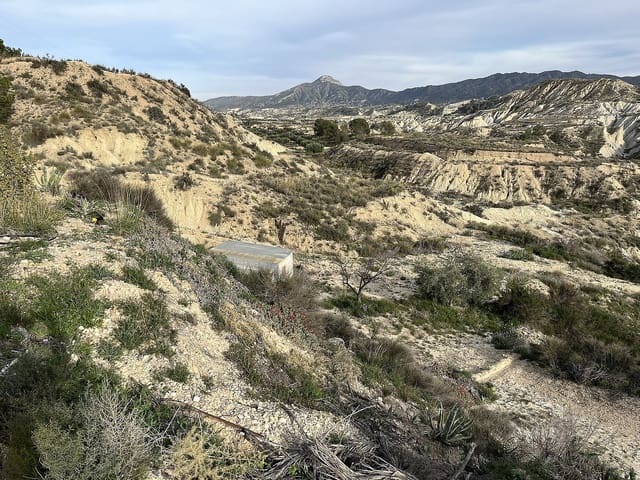 Casa Cueva de 4 habitaciones en Abanilla en venta con garaje - 145.000 € (Ref: 9790176)