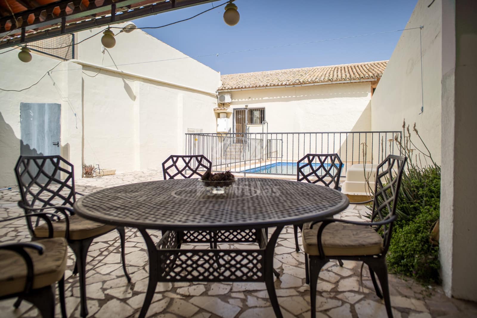 5 bedroom Finca/Country House for sale in Pinoso with pool garage - € 349,950 (Ref: 9790180)