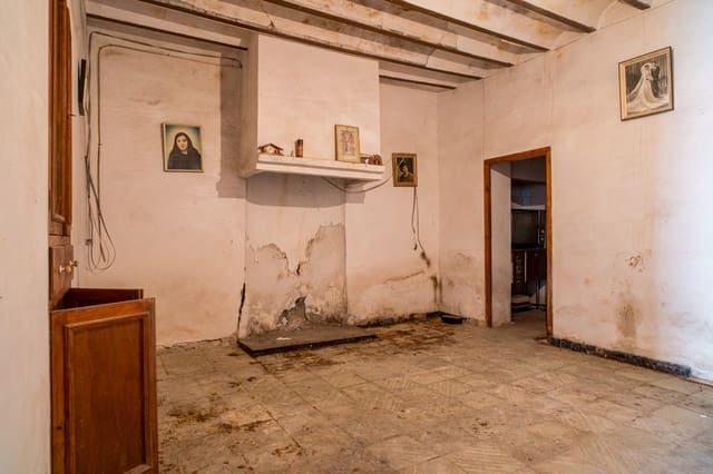 3 slaapkamer Huis te koop in Yecla met zwembad - € 56.500 (Ref: 9790181)