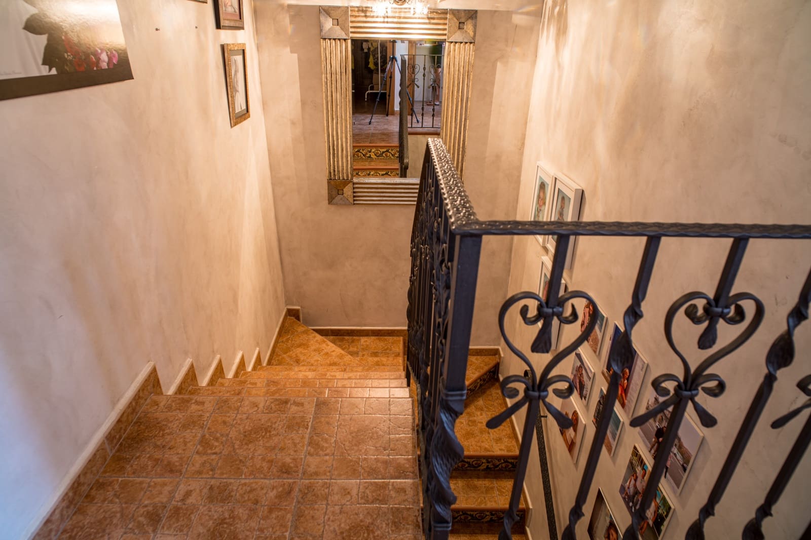 4 bedroom Villa for sale in Pinoso with garage - € 195,000 (Ref: 9790182)