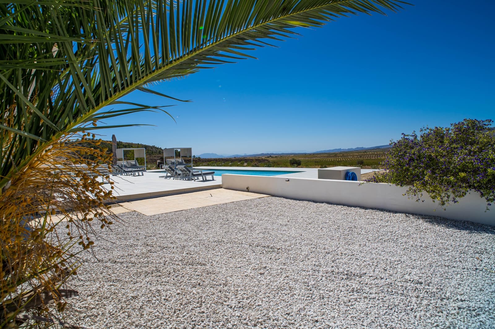 3 bedroom Villa for sale in Pinoso with pool - € 349,995 (Ref: 9790185)