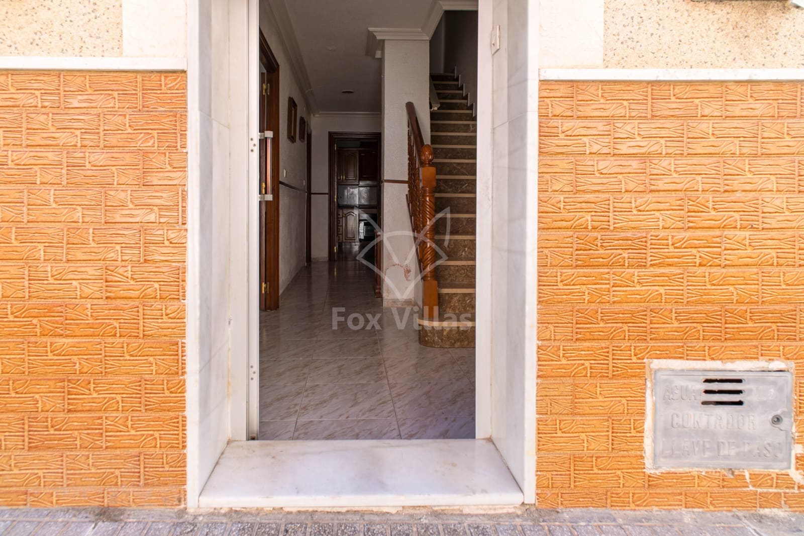 3 bedroom Villa for sale in Aspe - € 99,950 (Ref: 9790186)