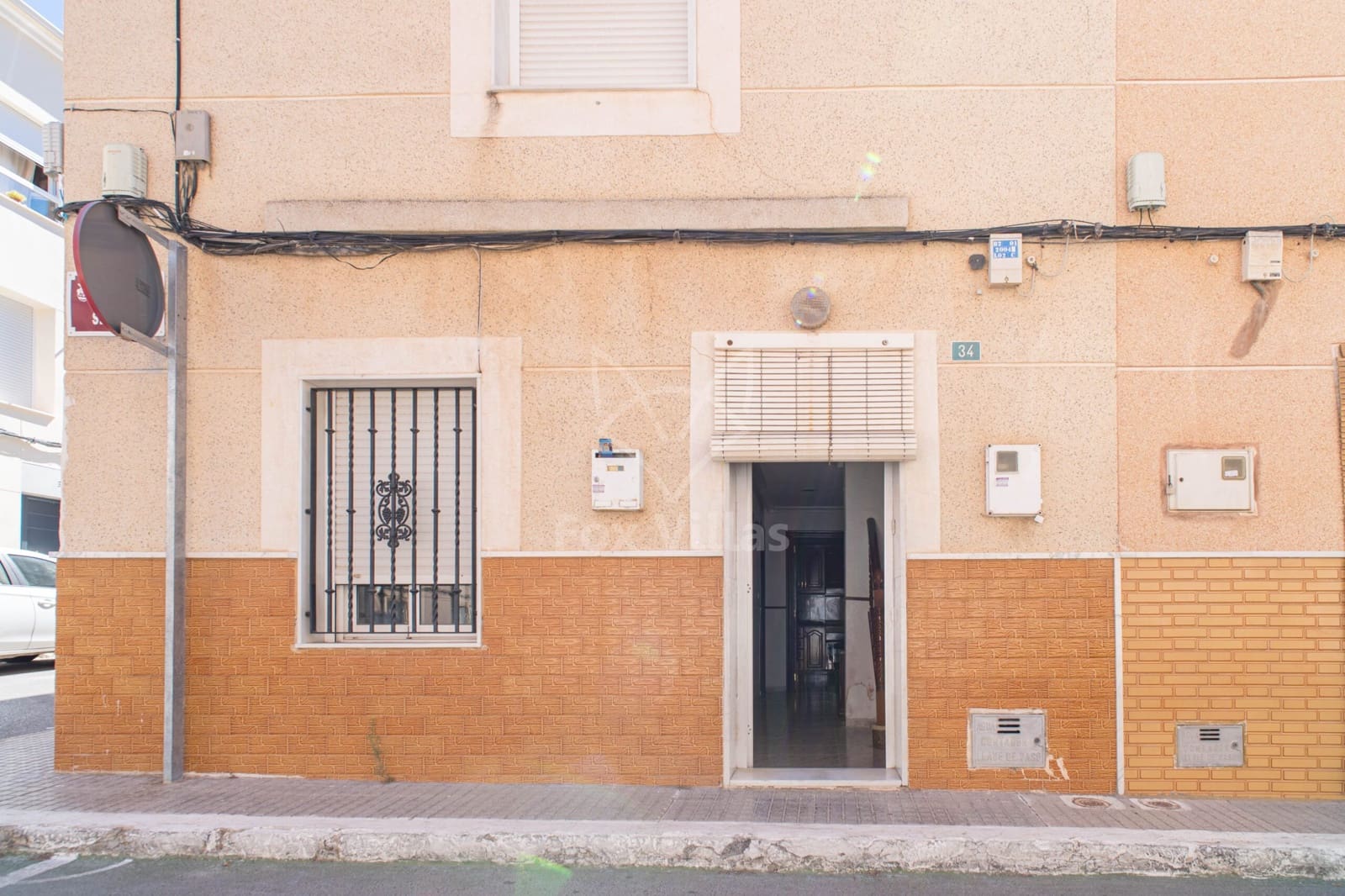 3 bedroom Villa for sale in Aspe - € 99,950 (Ref: 9790186)