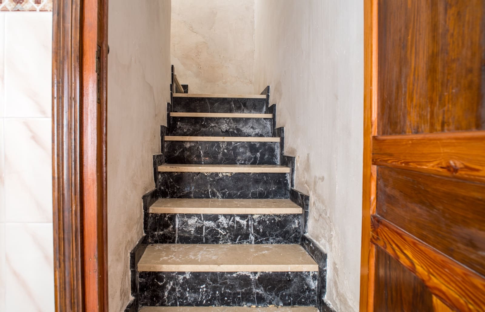 Townhouse for sale in Pinoso with garage - € 159,000 (Ref: 9790188)