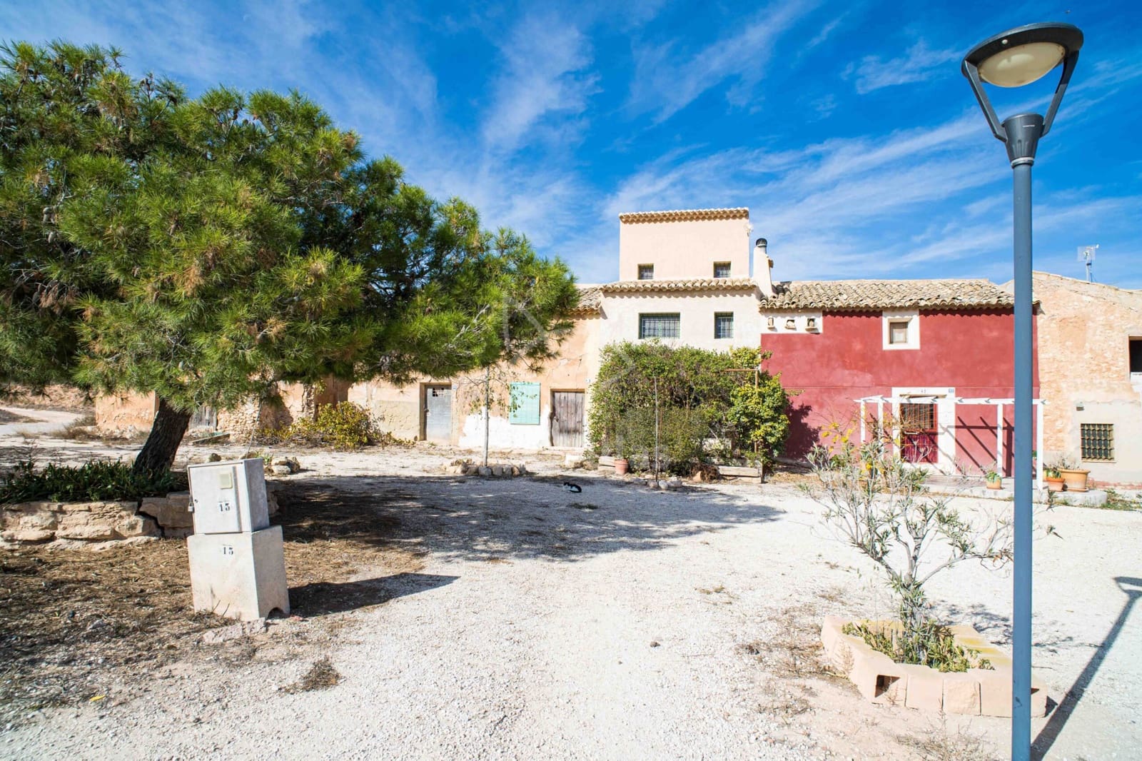 3 bedroom Townhouse for sale in Pinoso - € 149,000 (Ref: 9790190)