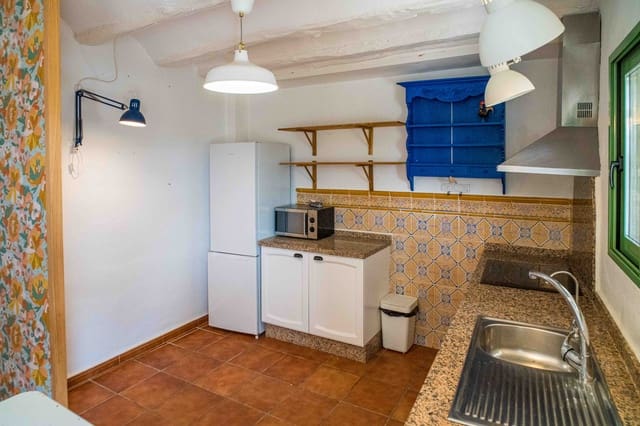 Townhouse for sale in Pinoso - € 149,000 (Ref: 9790190)