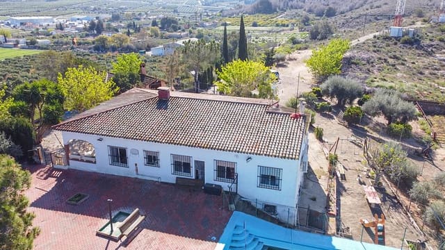 4 sypialnia Willa na sprzedaż w Aspe z basenem garażem - 350 000 € (Ref: 9790195)