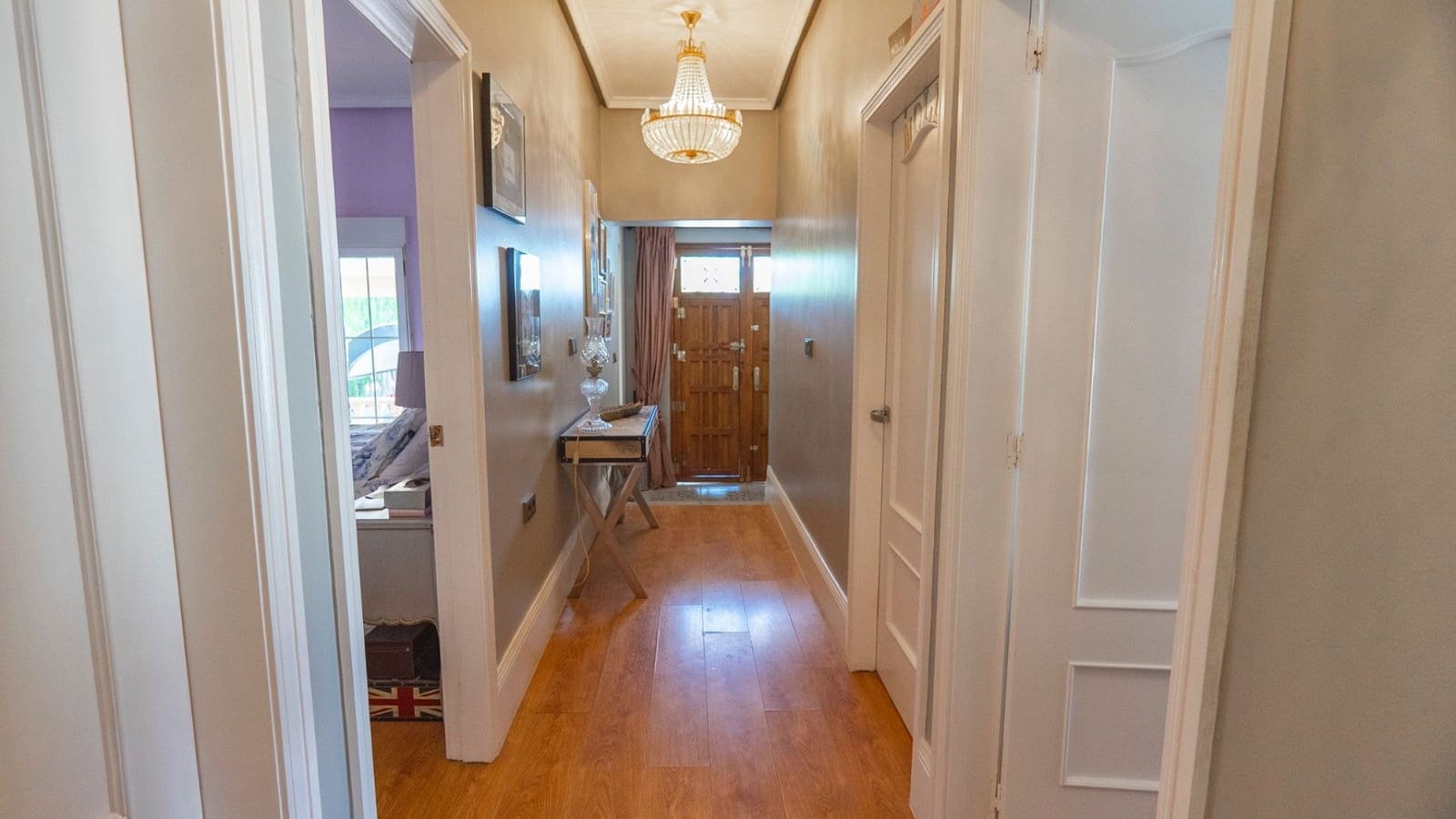 Chalet de 6 habitaciones en Heredades en venta con piscina - 595.000 € (Ref: 9790202)