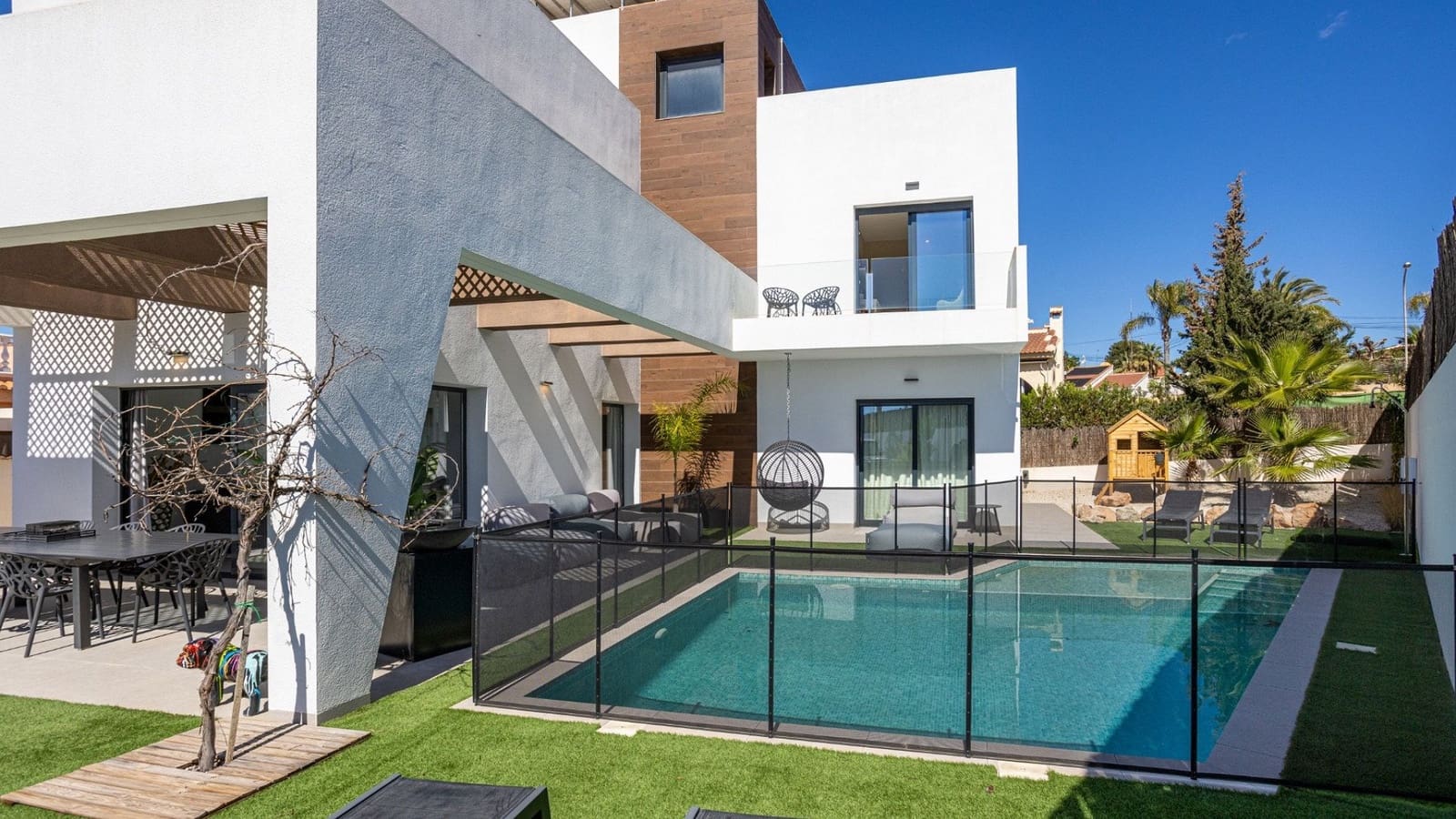 4 chambre Villa/Maison à vendre à Ciudad Quesada avec piscine - 699 000 € (Ref: 9790203)