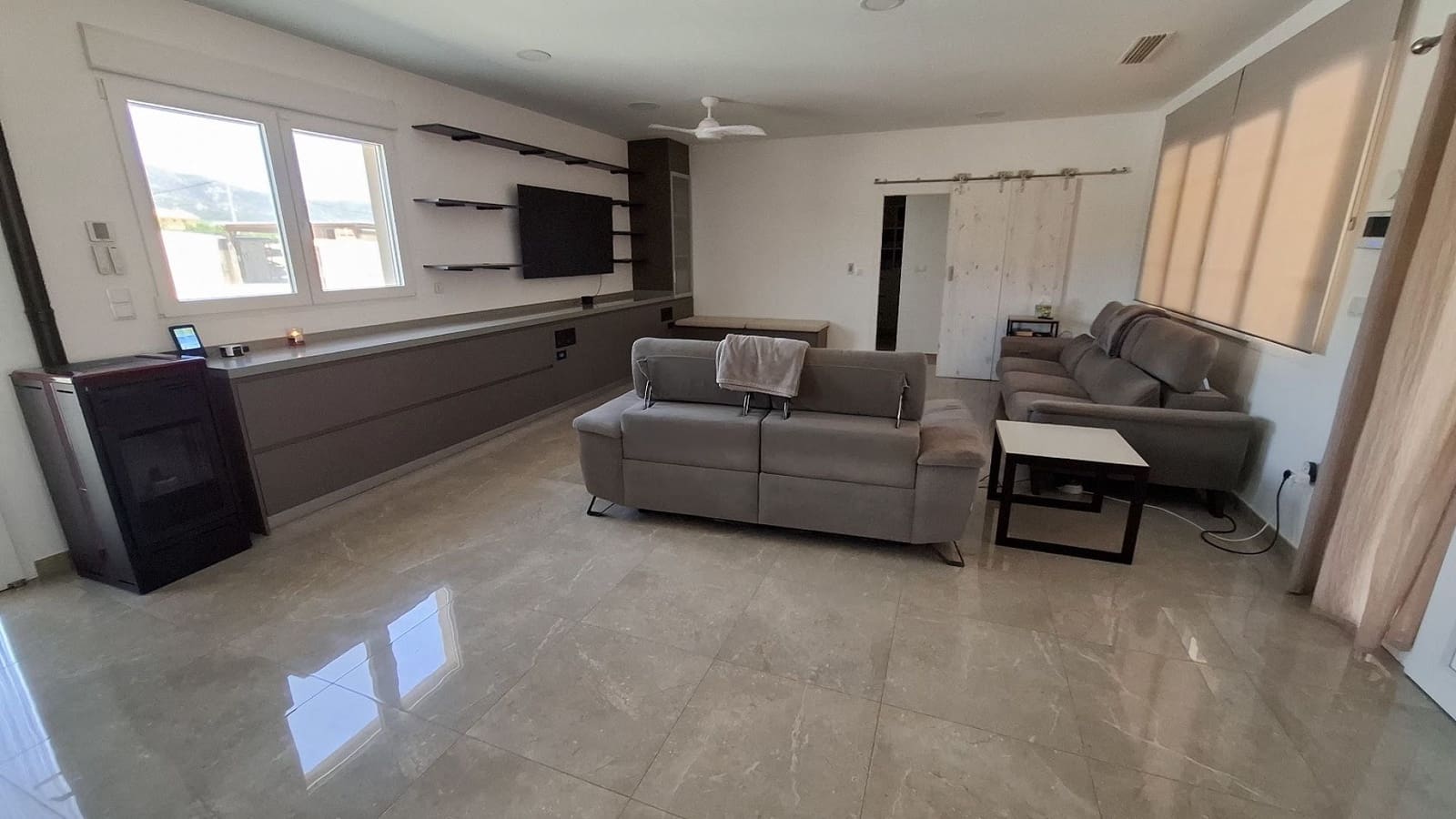 3 bedroom Finca/Country House for sale in Pinoso with pool - € 599,995 (Ref: 9790204)