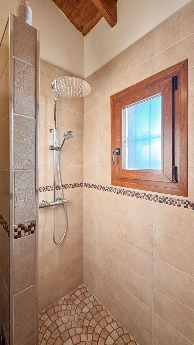 3 sypialnia Willa na sprzedaż w Aspe z basenem garażem - 475 000 € (Ref: 9793970)