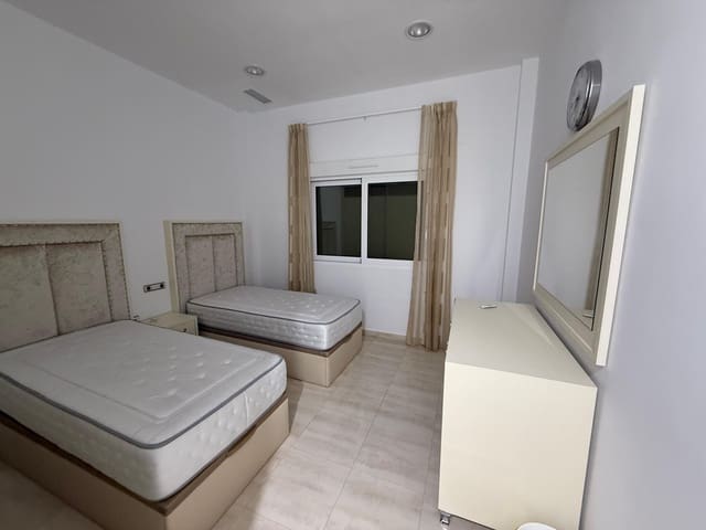 4 quarto Moradia para venda em Pinoso - 595 000 € (Ref: 9800333)