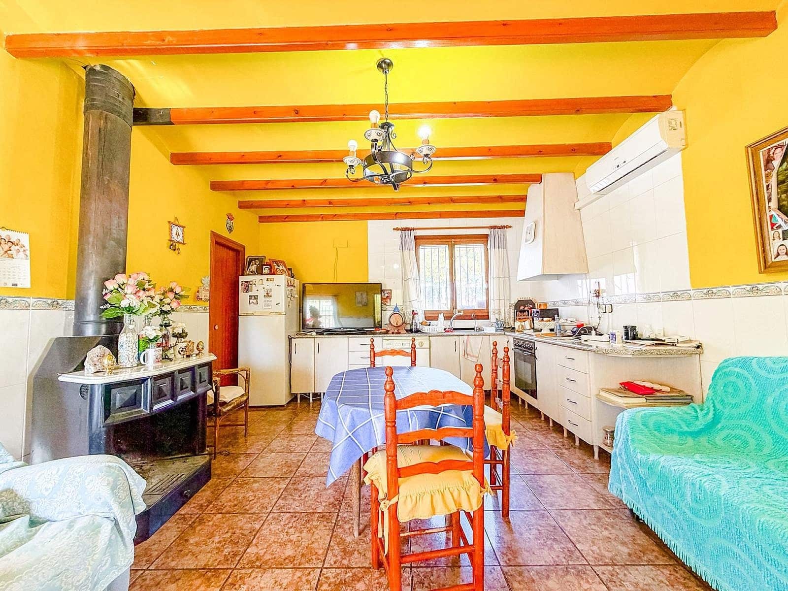 6 chambre Finca/Maison de Campagne à vendre à Pinoso avec piscine garage - 367 000 € (Ref: 9805968)