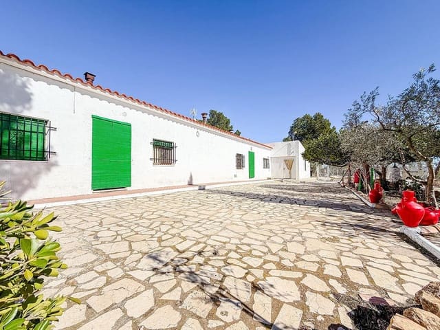 6 chambre Finca/Maison de Campagne à vendre à Pinoso avec piscine garage - 367 000 € (Ref: 9805968)