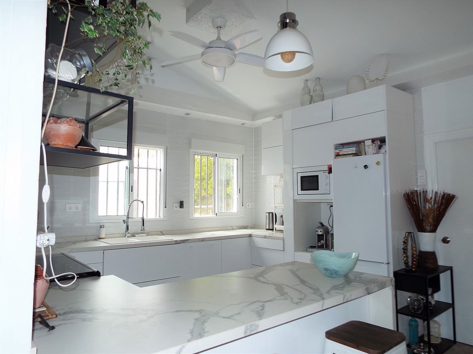 3 chambre Villa/Maison à vendre à Caudete avec piscine garage - 257 000 € (Ref: 9805991)