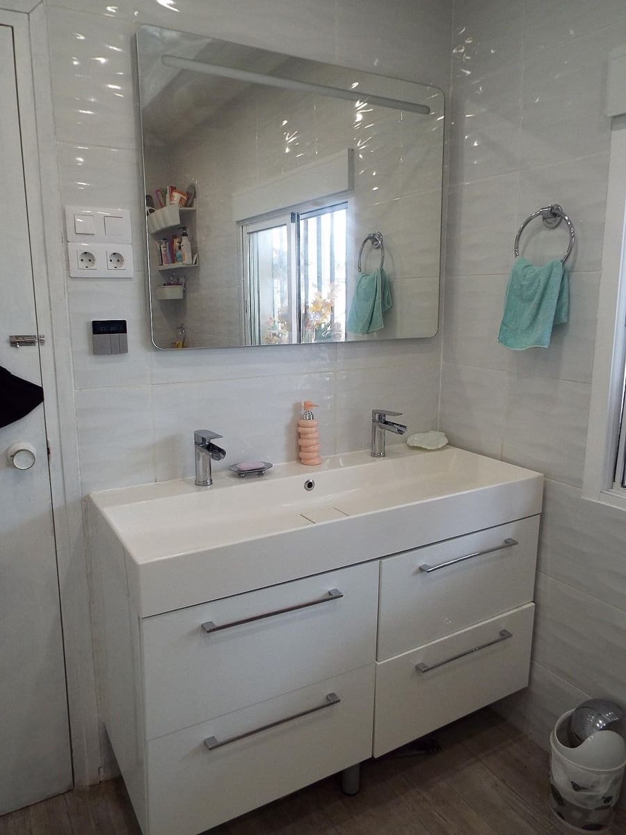 3 chambre Villa/Maison à vendre à Caudete avec piscine garage - 257 000 € (Ref: 9805991)