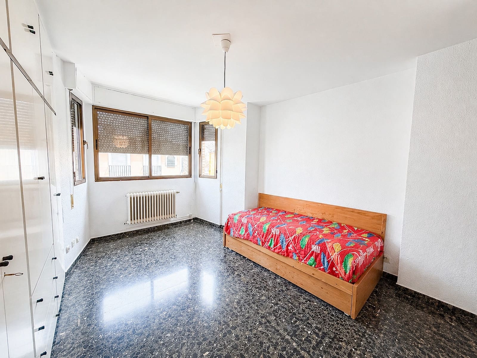 4 slaapkamer Huis te koop in Yecla met garage - € 199.995 (Ref: 9807568)