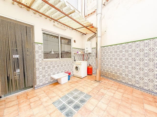 4 slaapkamer Huis te koop in Yecla met garage - € 199.995 (Ref: 9807568)