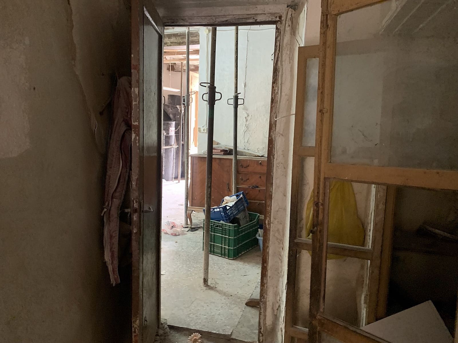 5 slaapkamer Huis te koop in Aspe - € 46.000 (Ref: 9807578)