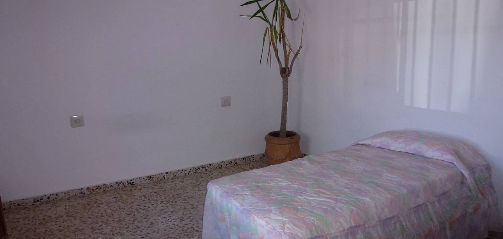 3 bedroom Cave House for sale in La Canalosa with garage - € 139,995 (Ref: 9807581)