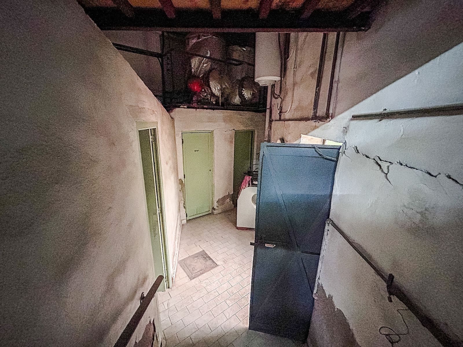 6 camera da letto Commerciale in vendita in Monovar / Monover con garage - 199.990 € (Rif: 9807616)