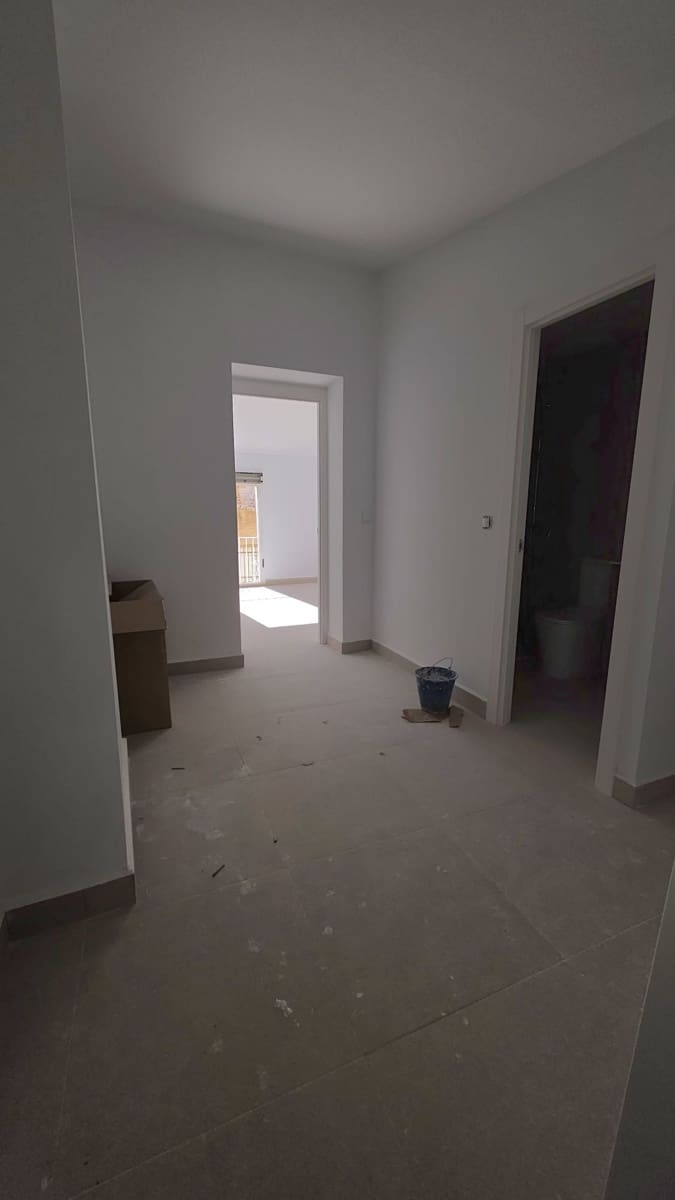 3 bedroom Townhouse for sale in Pinoso - € 135,000 (Ref: 9812957)