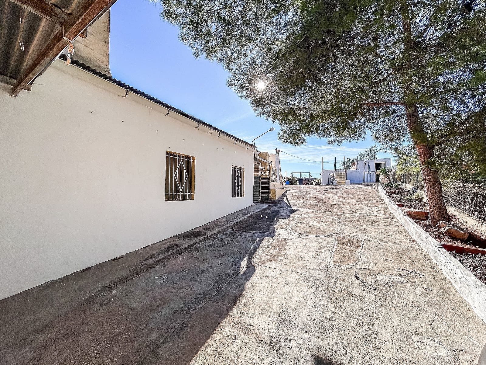 Finca/Casa Rural de 4 habitaciones en Crevillente / Crevillent en venta - 130.000 € (Ref: 9813668)