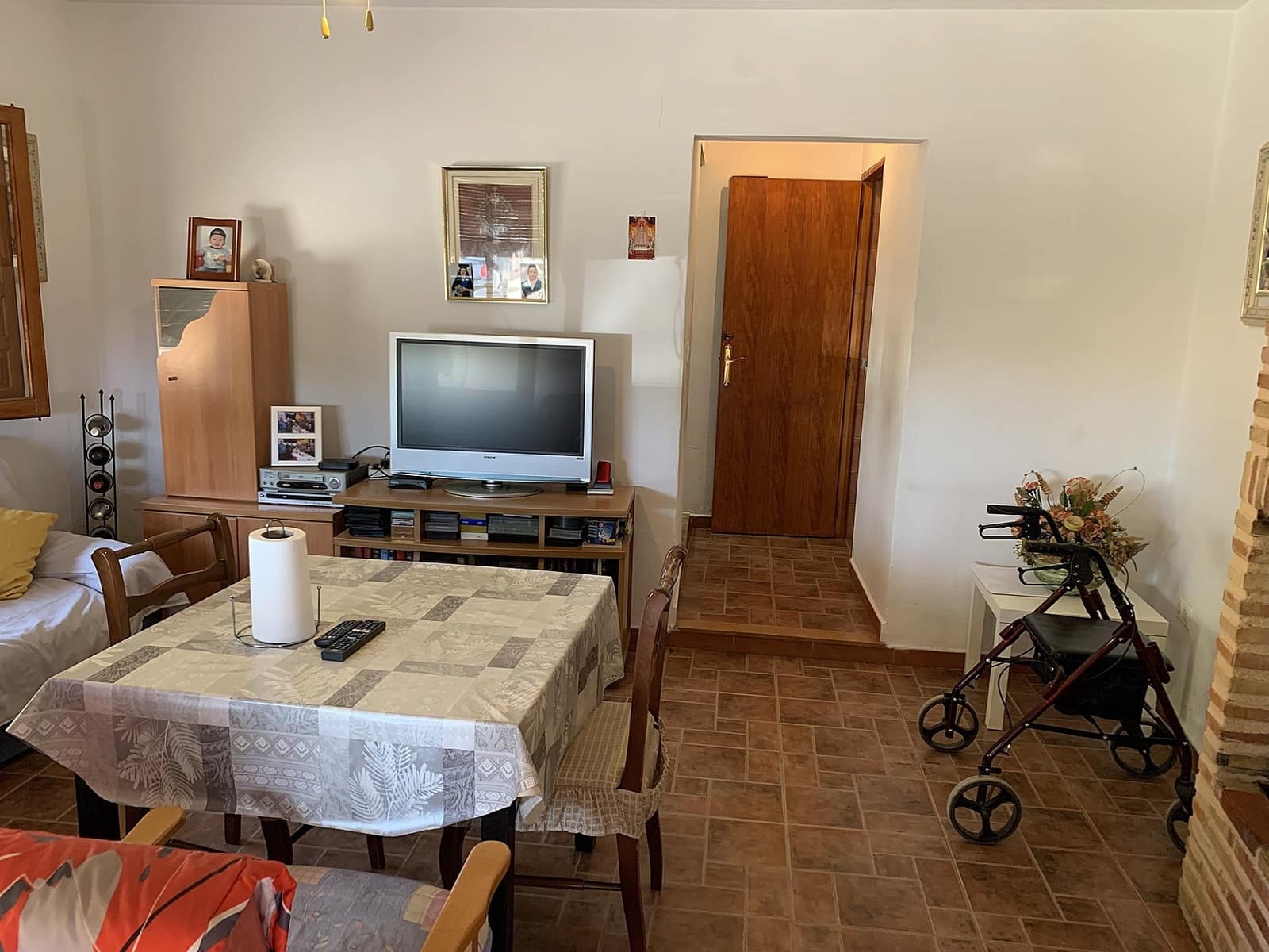 3 bedroom Finca/Country House for sale in Aspe - € 126,000 (Ref: 9814176)