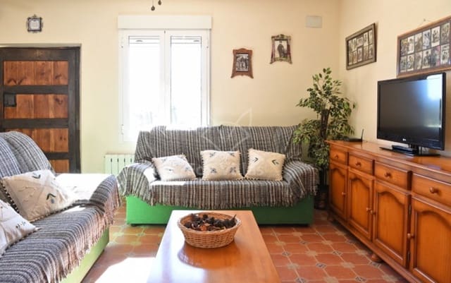 4 bedroom Finca/Country House for sale in Murcia city - € 197,000 (Ref: 9815445)