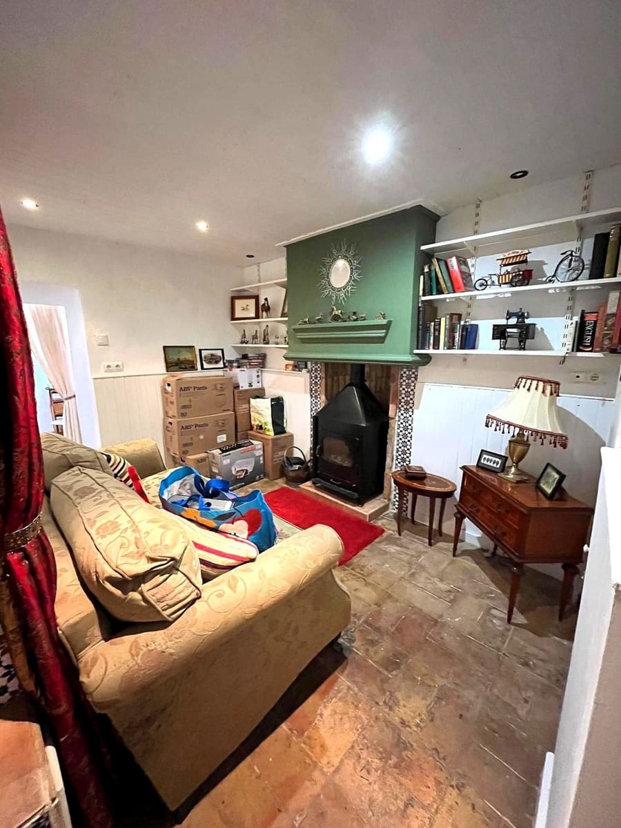 2 bedroom Townhouse for sale in Castalla - € 64,999 (Ref: 9816947)