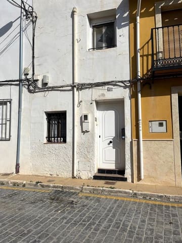2 bedroom Townhouse for sale in Castalla - € 64,999 (Ref: 9816947)